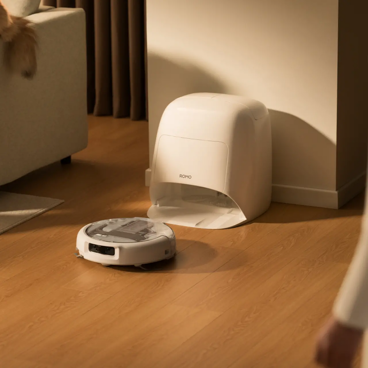 DJI ROMO 2 Robot Vacuum and Mop